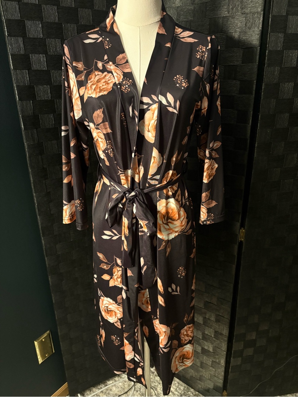 Body Touch Tie-Waist Robe - Black with Peach Floral